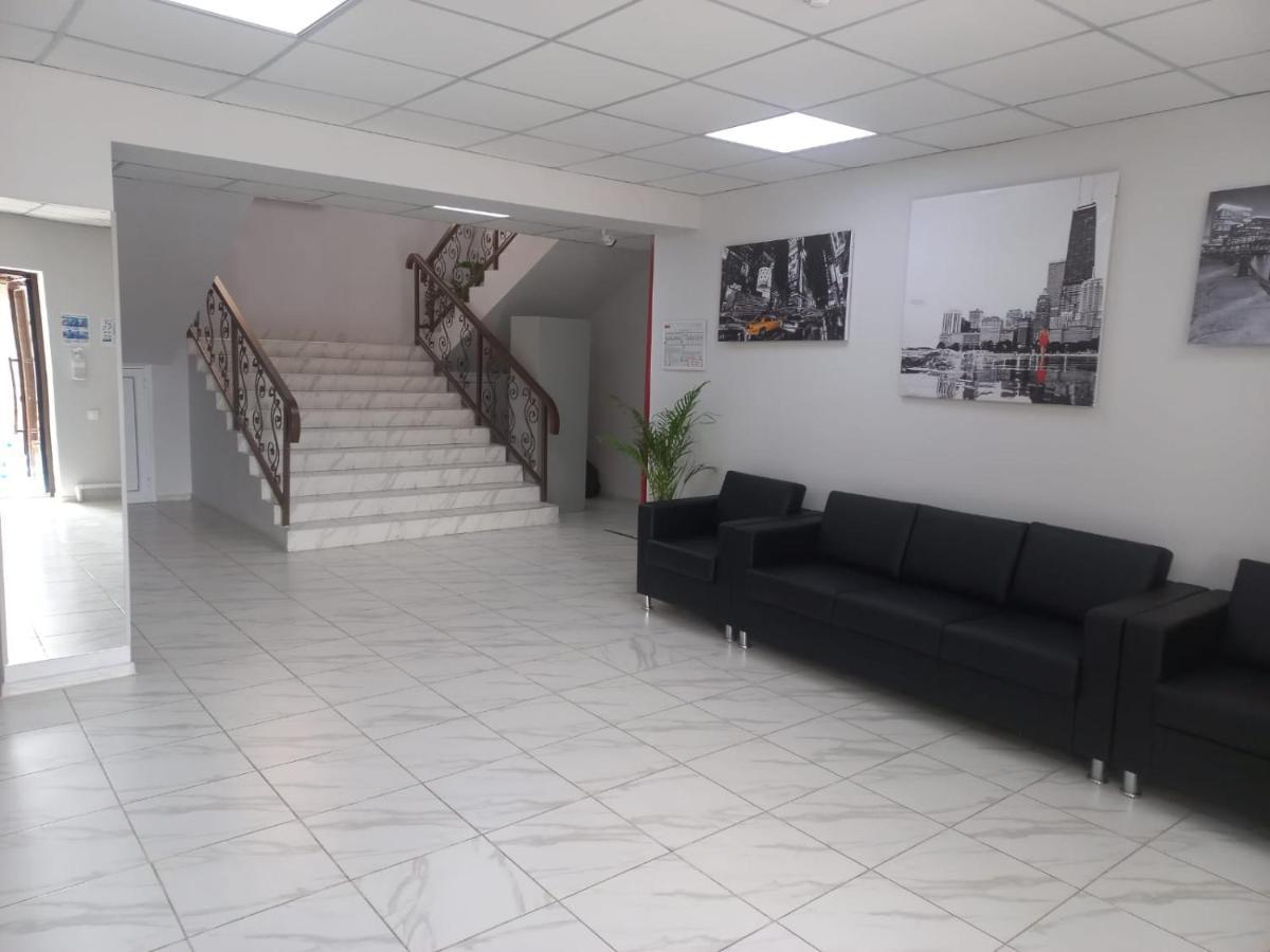Apec Hotel Atirau Kültér fotó
