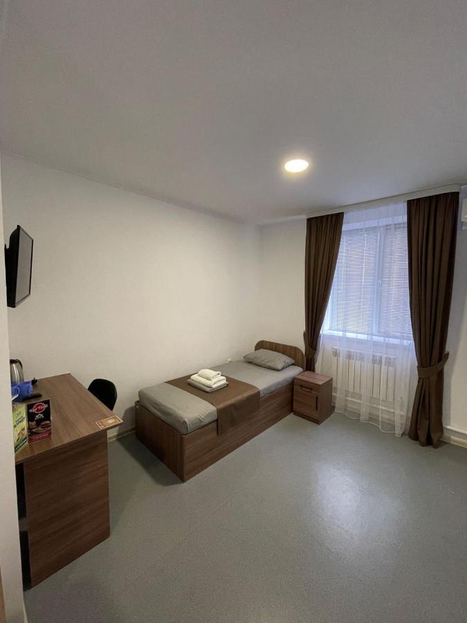 Apec Hotel Atirau Kültér fotó